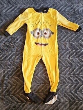 💛🍌 Despicable Me Minions Footed Sleeper – Kids XS (6) 🍌💛
